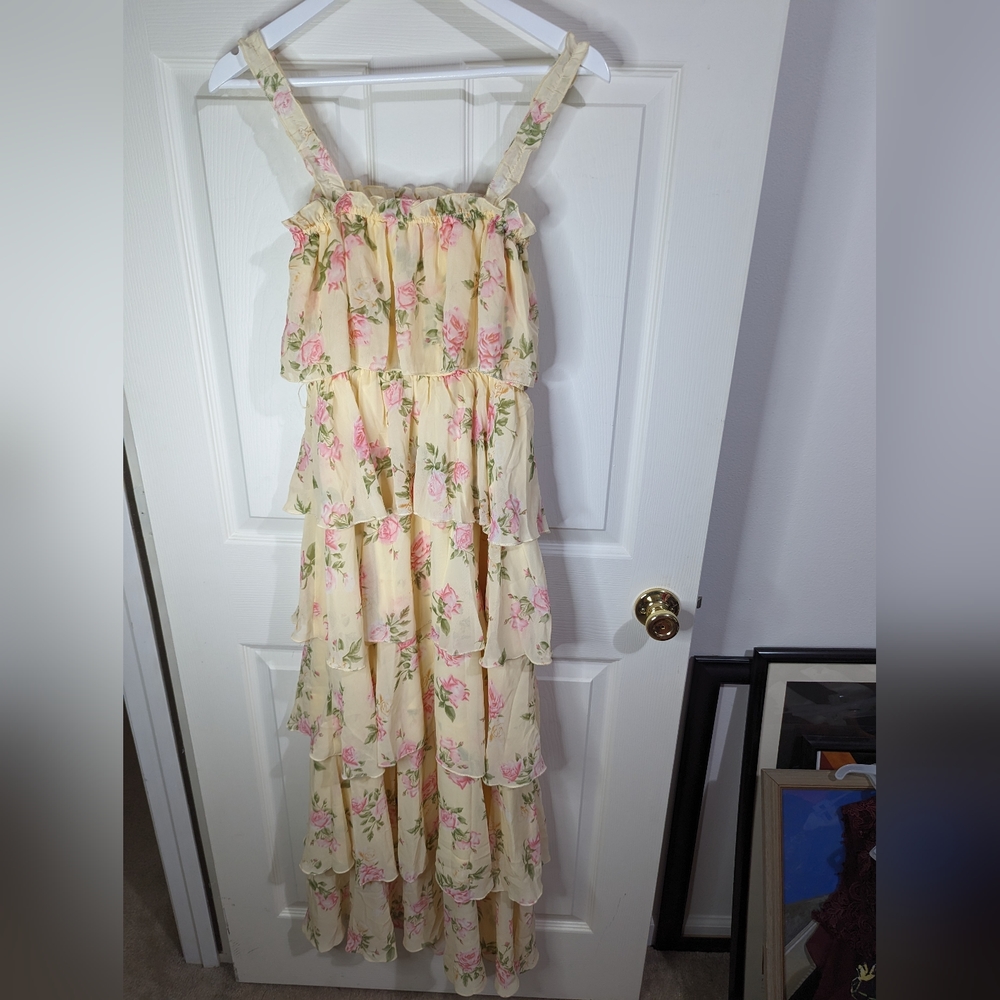 Aakaa Pale yellow & pink floral tiered Maxi  dress size XS